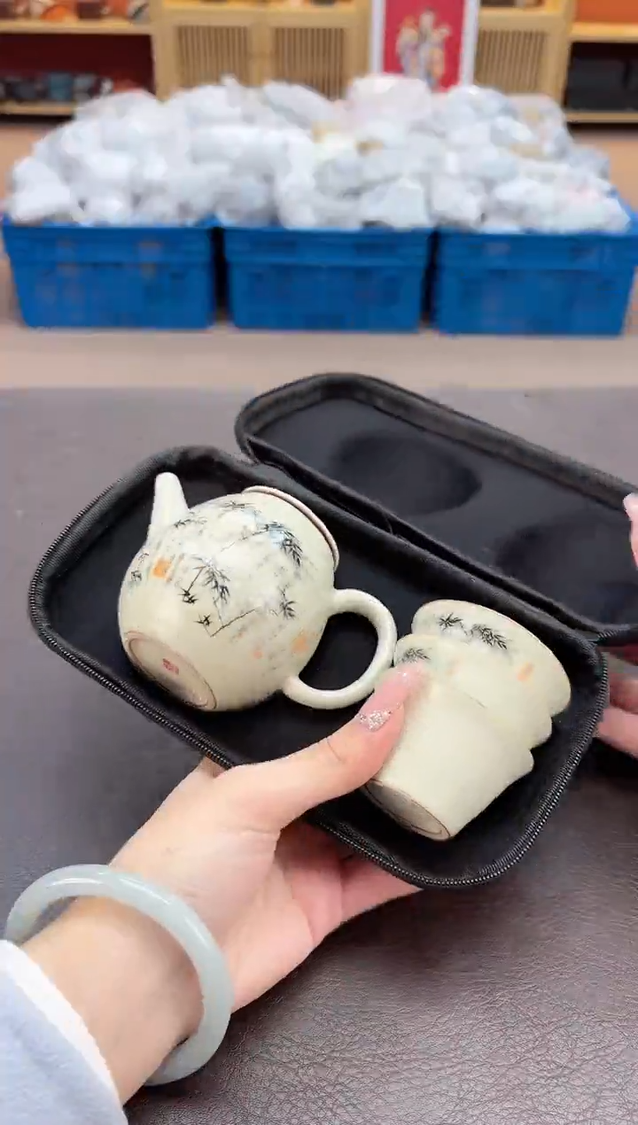 【闪购商品】摆件瓷SC1111111111111