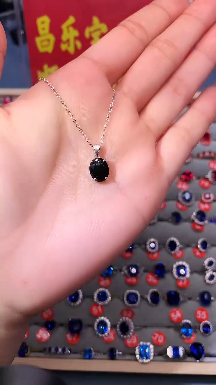 【闪购商品】蓝宝石吊坠(赠链)银S925镶嵌1111