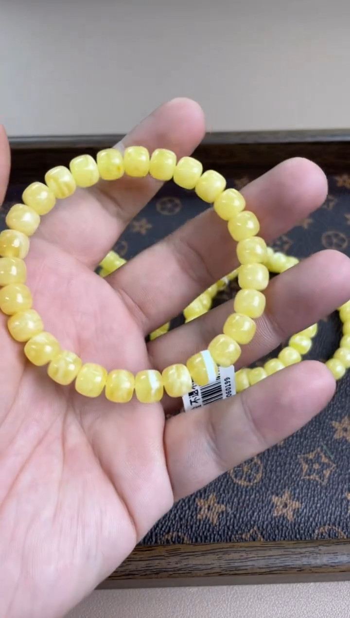 【闪购商品】蜜蜡裸石未镶嵌8mm精工 503