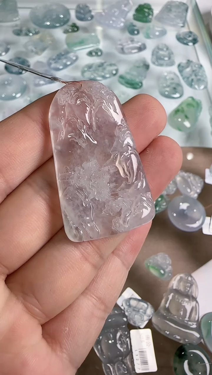 【闪购商品】翡翠吊坠(不含链)未镶嵌··