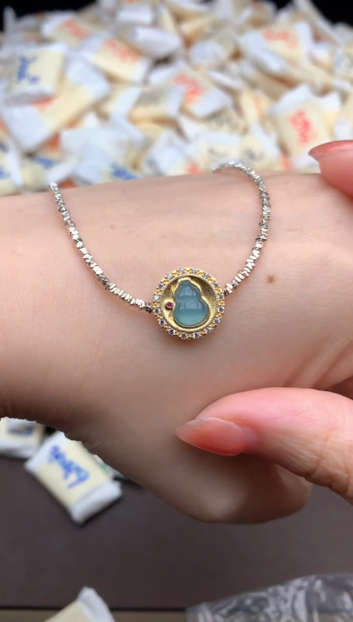 【闪购商品】翡翠挂件银S925镶嵌多样性发货（发一个）