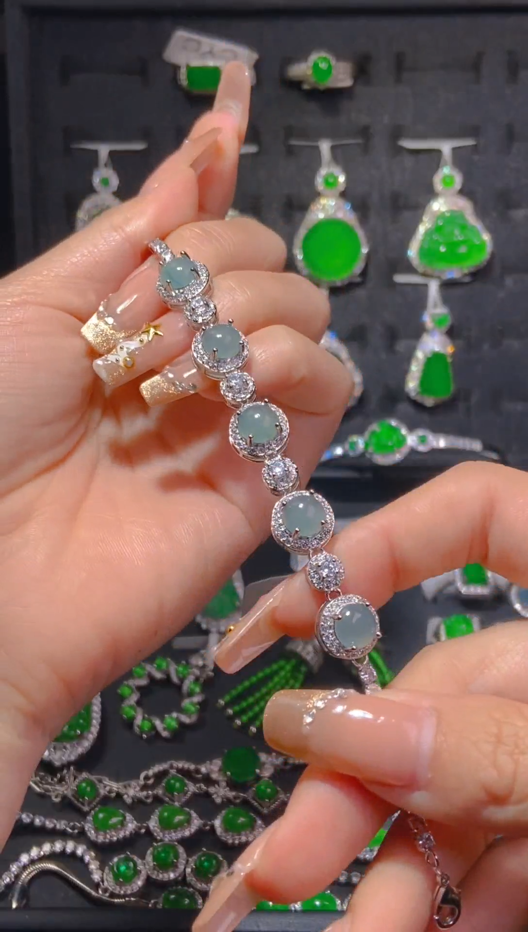 【闪购商品】翡翠手链未镶嵌天然翡翠A货108