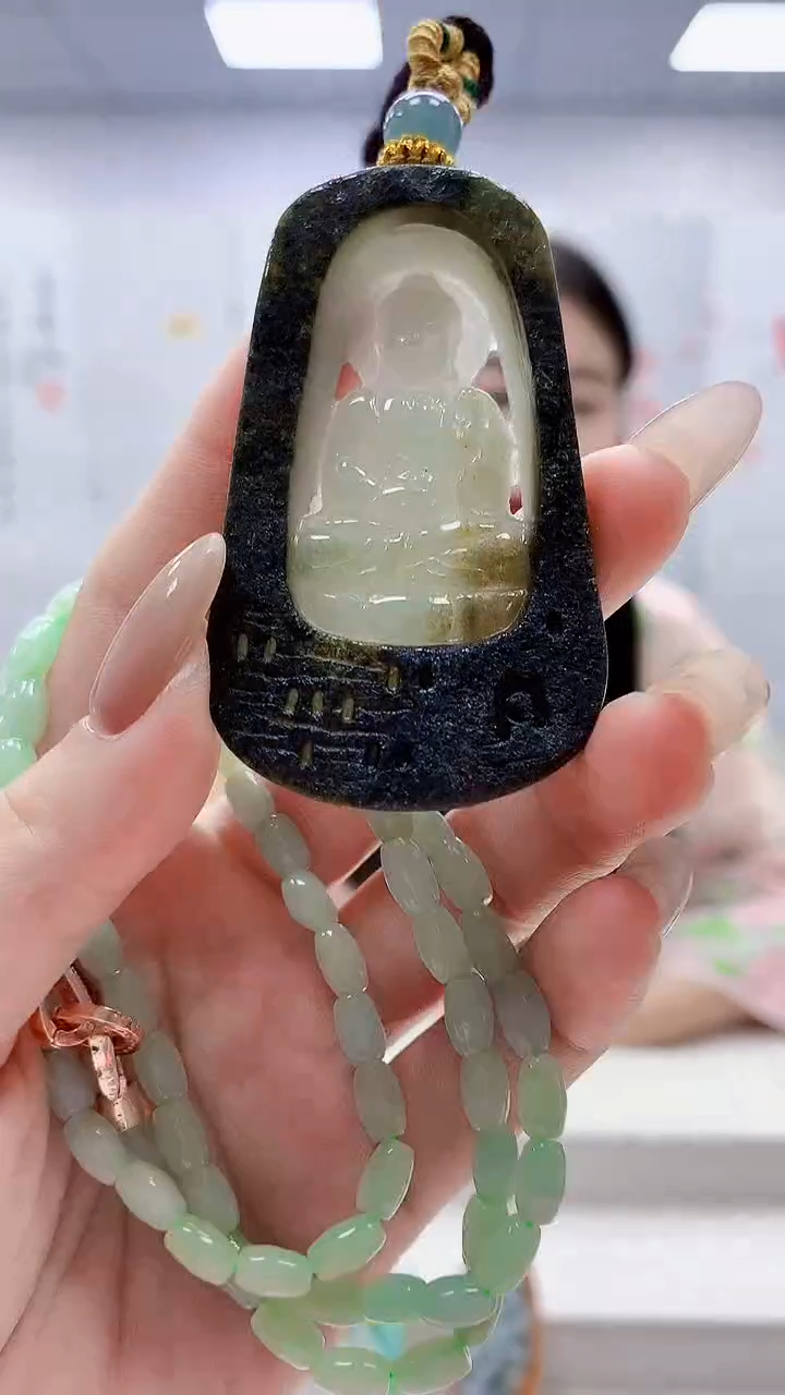 未镶嵌定制翡翠4812lr-毛货挂件赠珠链15
