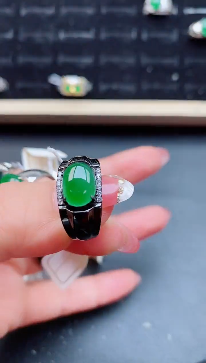 【闪购商品】翡翠戒指银S925镶嵌508550