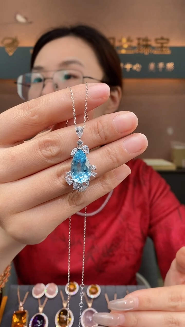 【闪购商品】托帕石吊坠银S925镶嵌托帕石吊坠