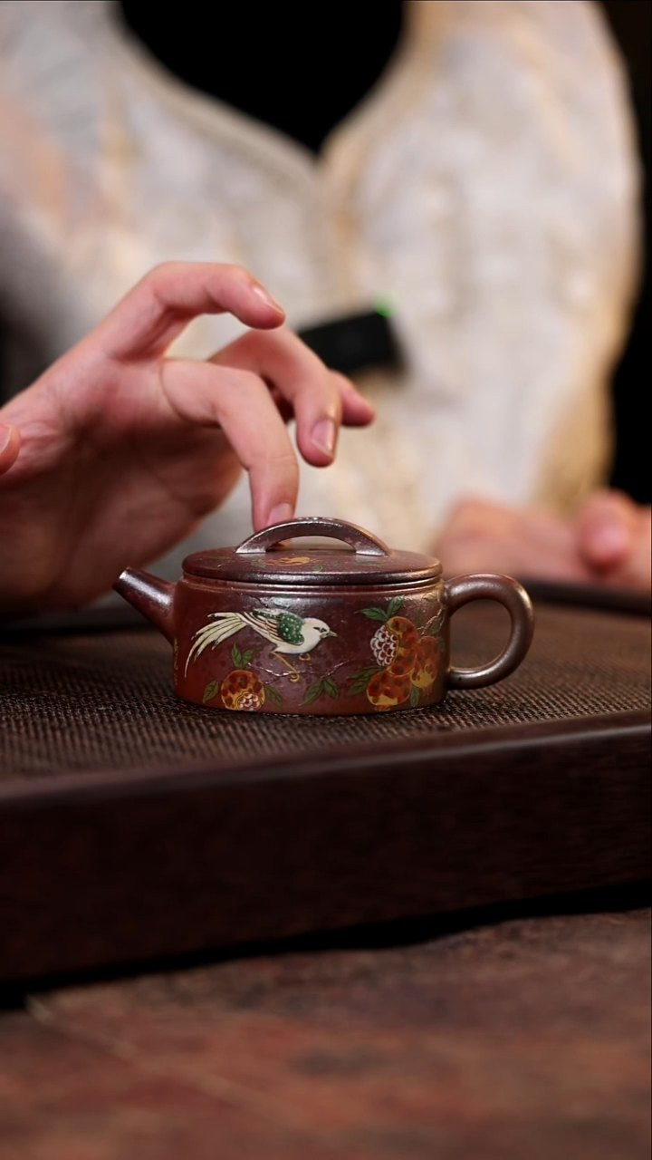 宜兴紫砂底槽清柴烧汉瓦