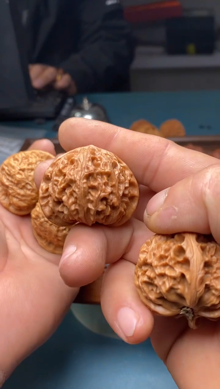 把件文玩核桃宫灯b429