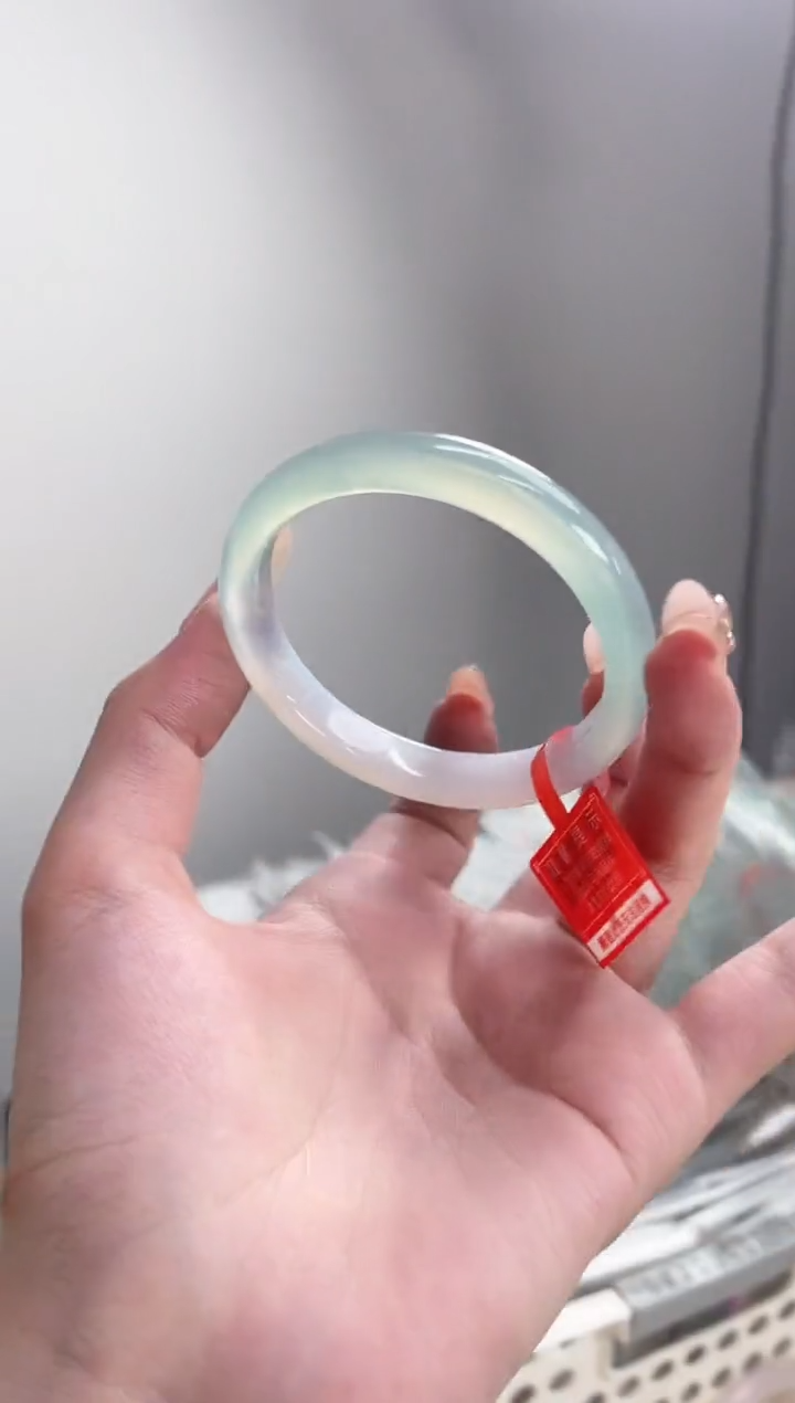 【闪购商品】玛瑙/玉髓手镯未镶嵌54-55圈 需要包容