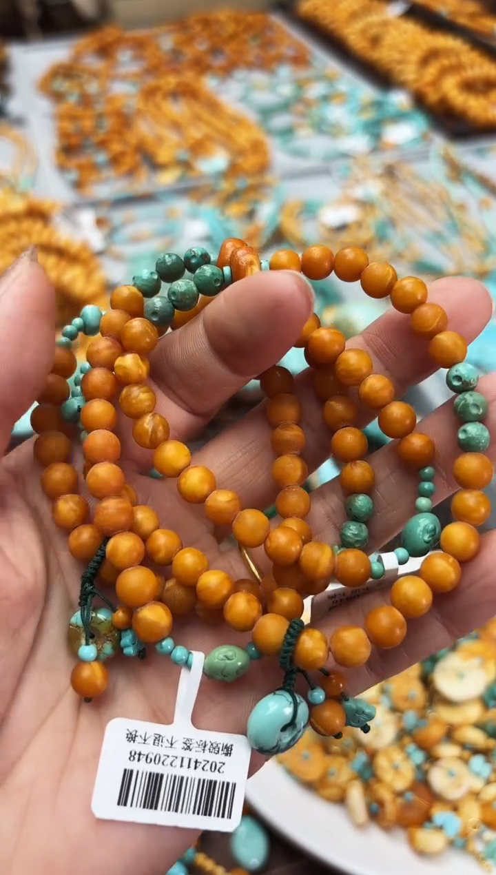 【闪购商品】琥珀裸石未镶嵌花蜡DIY项链多样性发其中一件