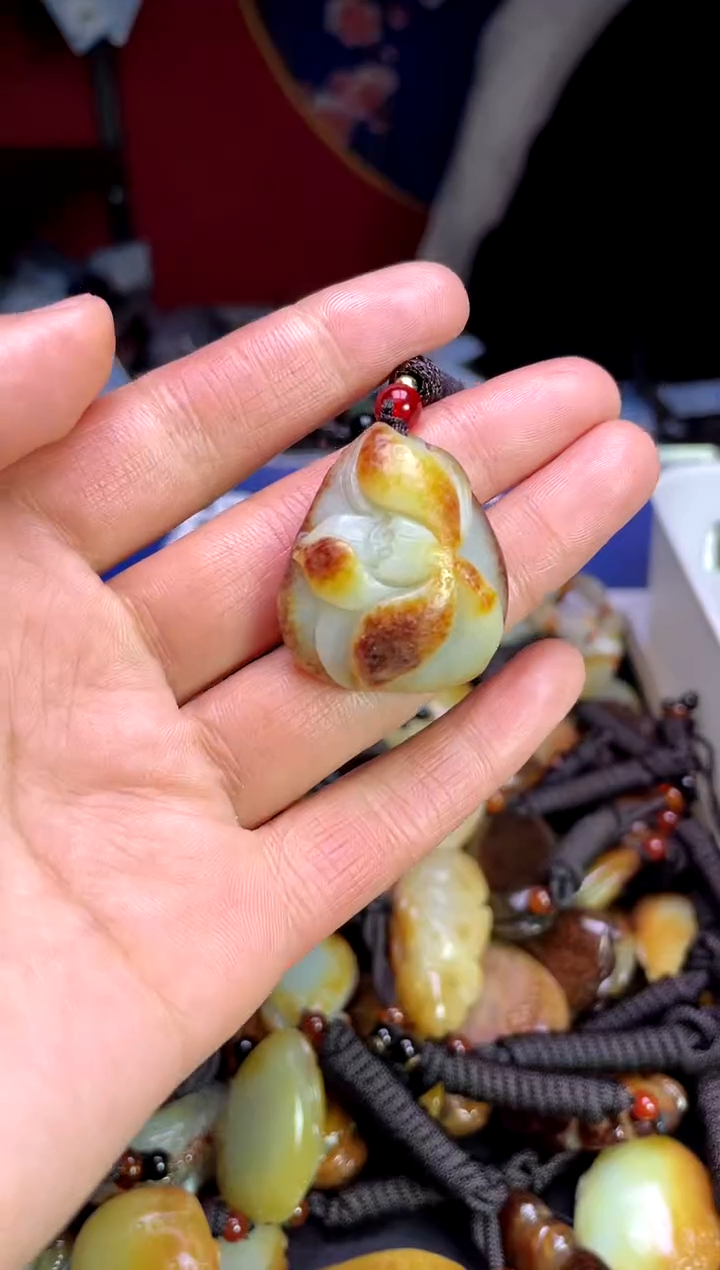 【闪购商品】和田玉颈饰未镶嵌1