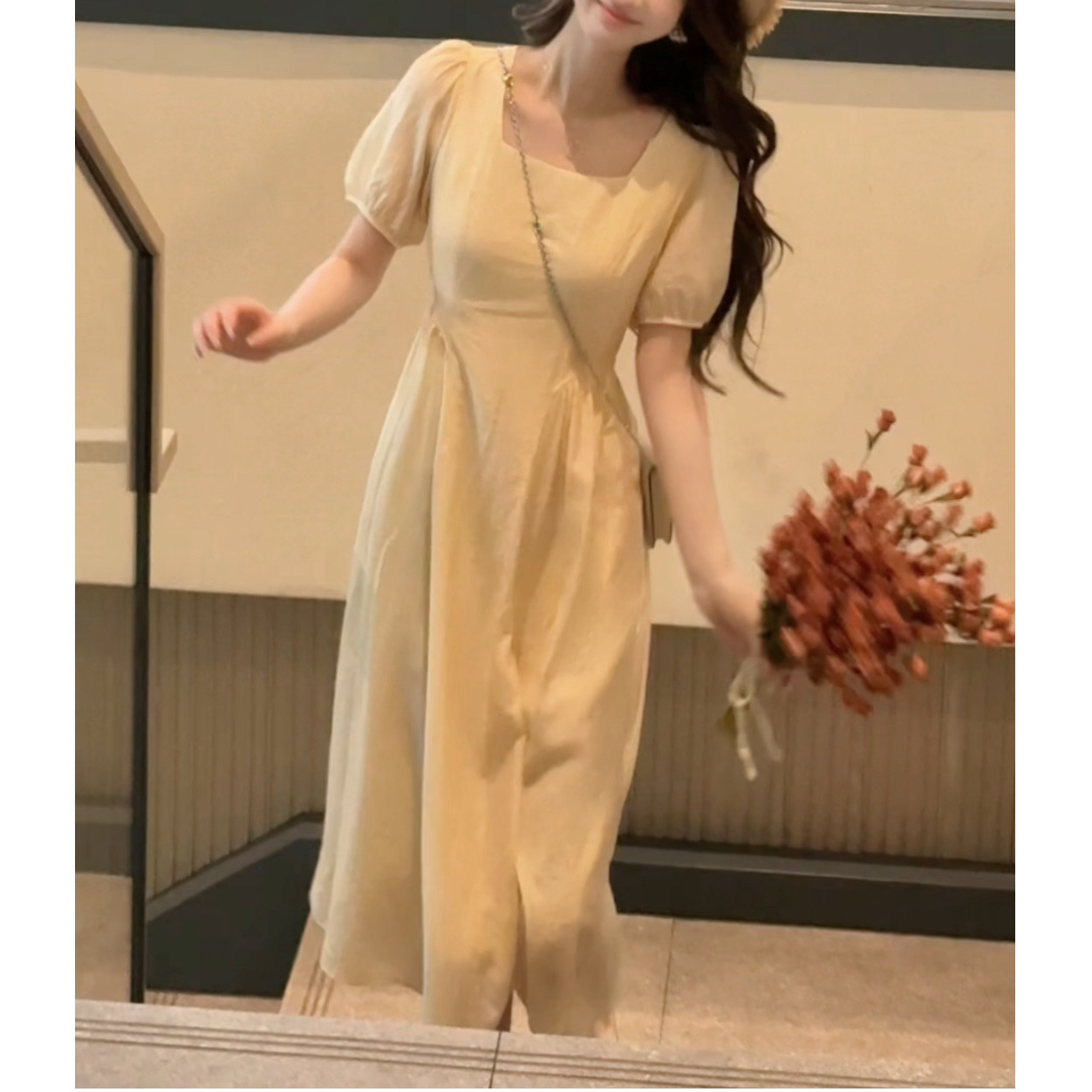 【2025X327U】法式方领时尚极简连衣裙女温柔风穿搭洋气减龄中长裙