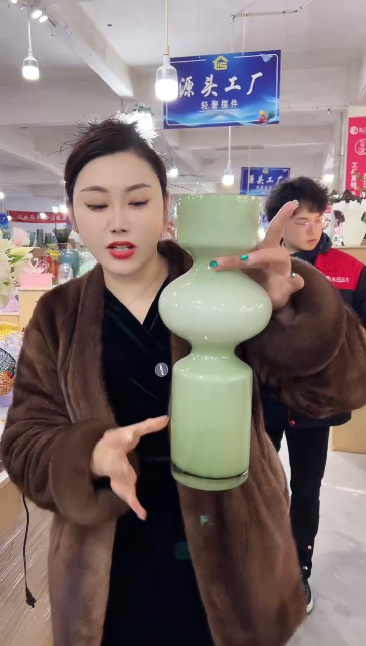 【闪购商品】玻璃私花贸易祁琪-微瑕-JCRW6