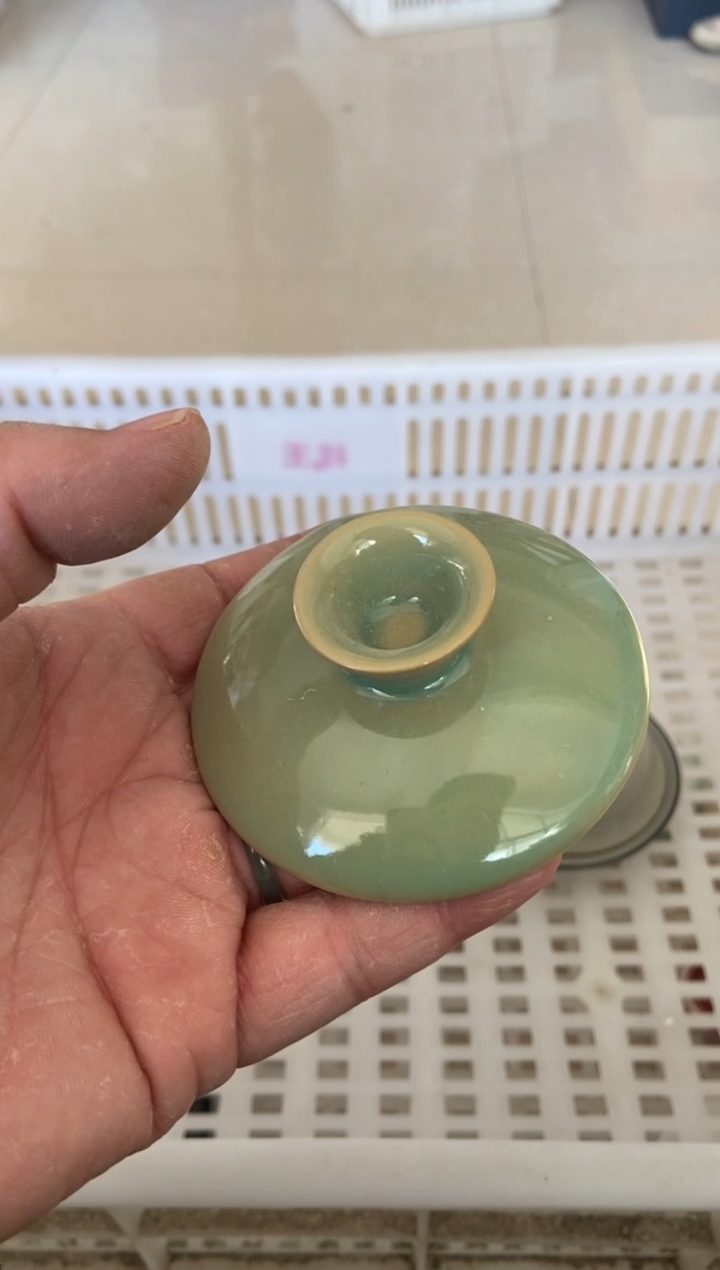 杯子瓷无运费险有瑕疵的摄影的产品有使用过的痕迹有点脏介意勿拍