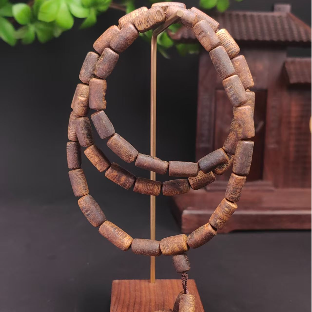 C005红油土沉满结油沉香手串