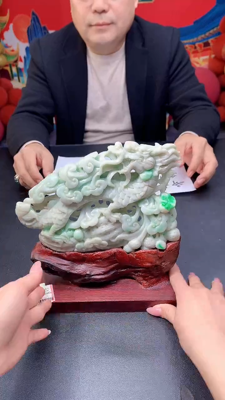 【闪购商品】定制翡翠未镶嵌8050jj-毛货摆件84配底座