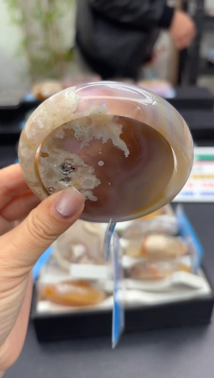 【闪购商品】石英质玉手镯未镶嵌C196(61圈赠送镯心)