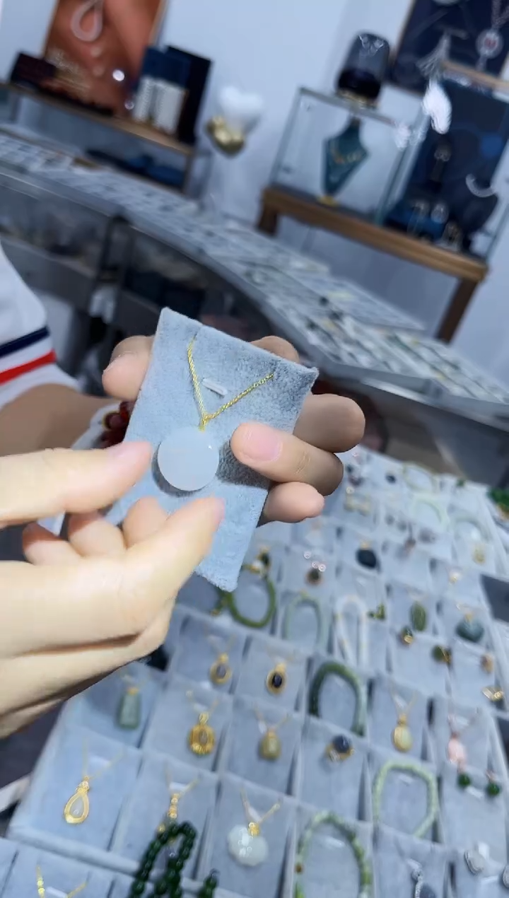 【闪购商品】和田玉吊坠未镶嵌123多样性发其一