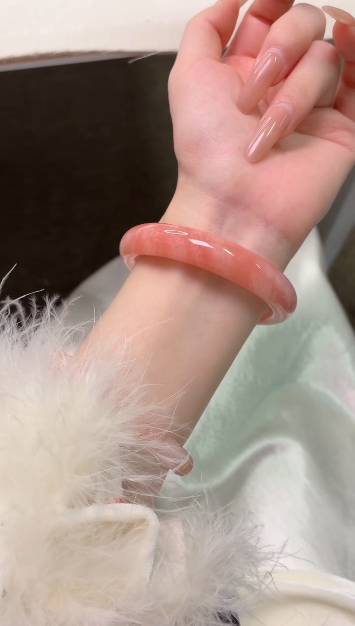 未镶嵌手镯石英质玉桃花21-圈口56.5