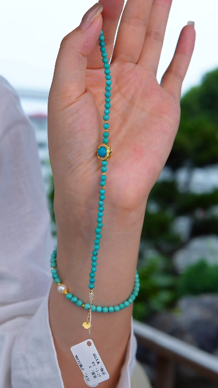 18K金镶嵌绿松石手链多样性发货