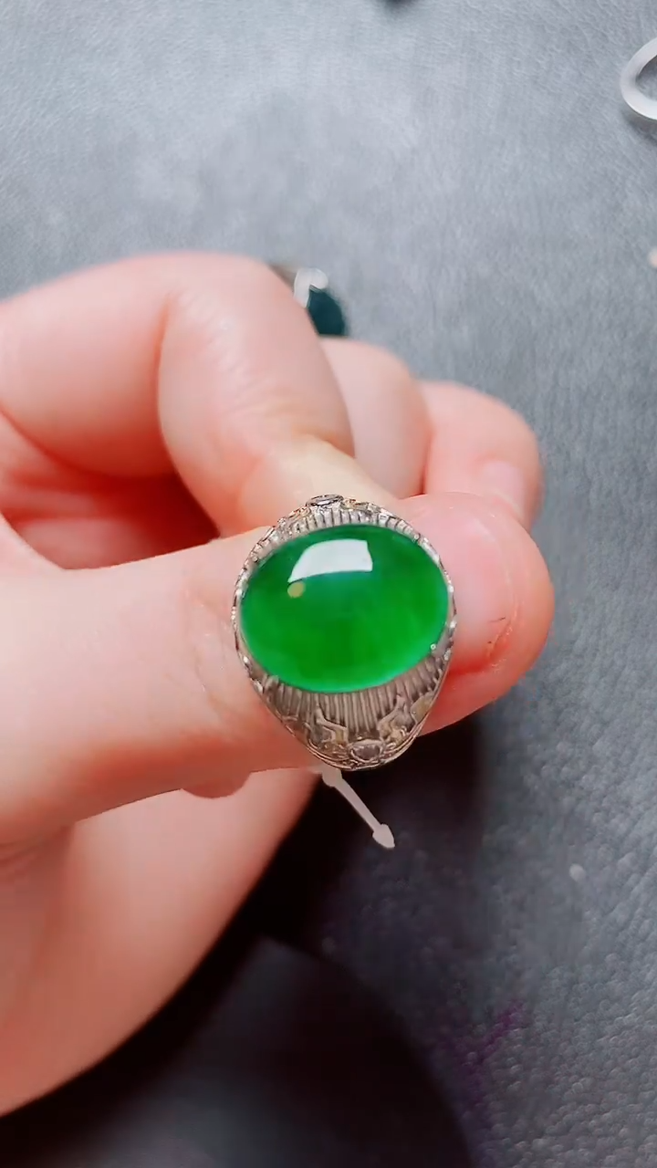 翡翠戒指银S925镶嵌翡翠