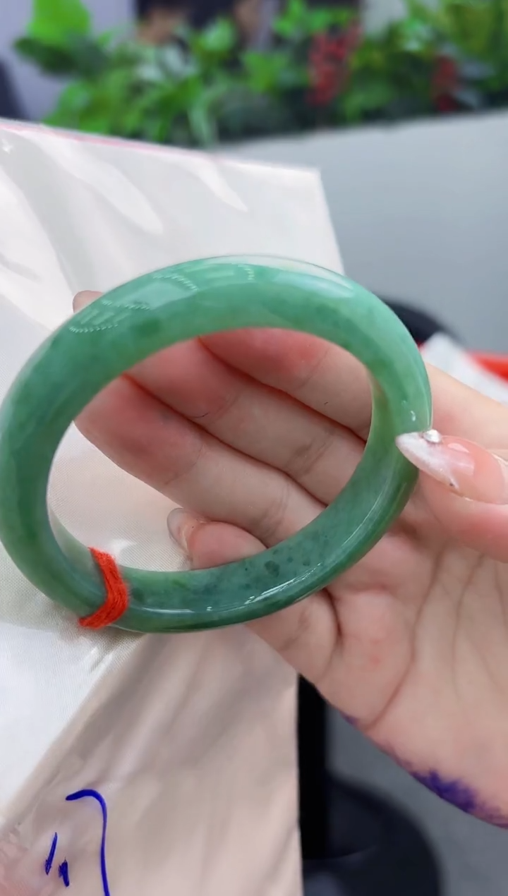 【闪购商品】翡翠手镯未镶嵌翡翠手镯