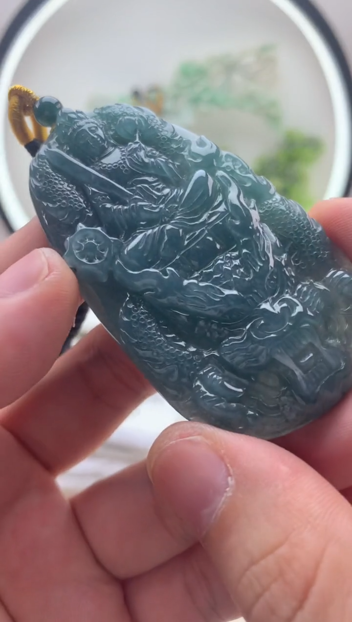 颈饰未镶嵌翡翠虚空藏