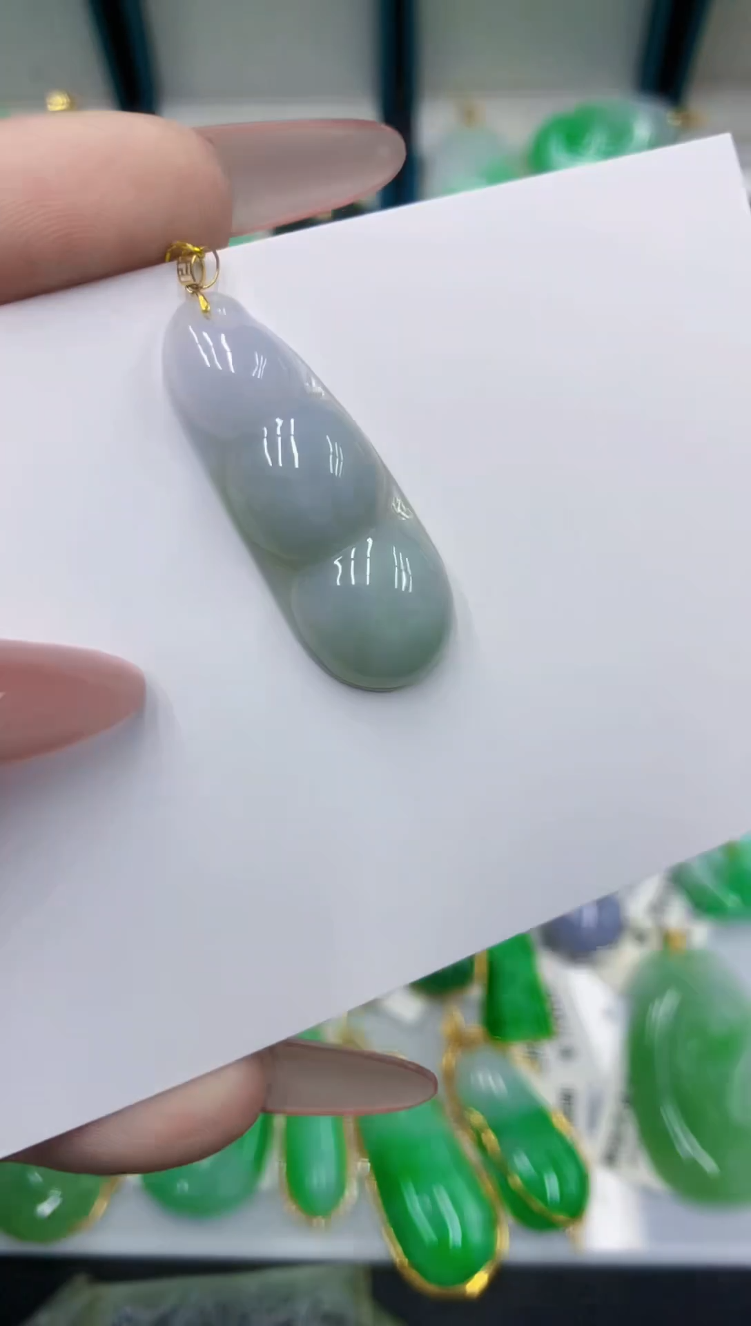 颈饰18K金镶嵌翡翠111111