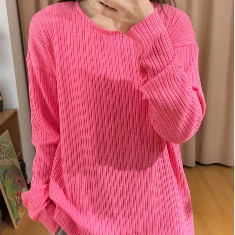 85772余小鱼【温柔沼泽】两色竖坑条圆领韩系百搭休闲打底长袖女装