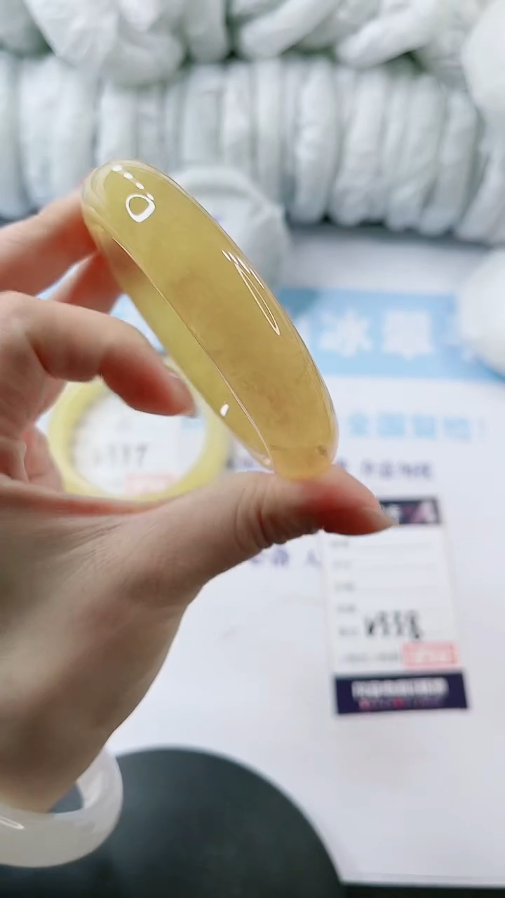 【闪购商品】石英质玉手镯未镶嵌多样性发货V338