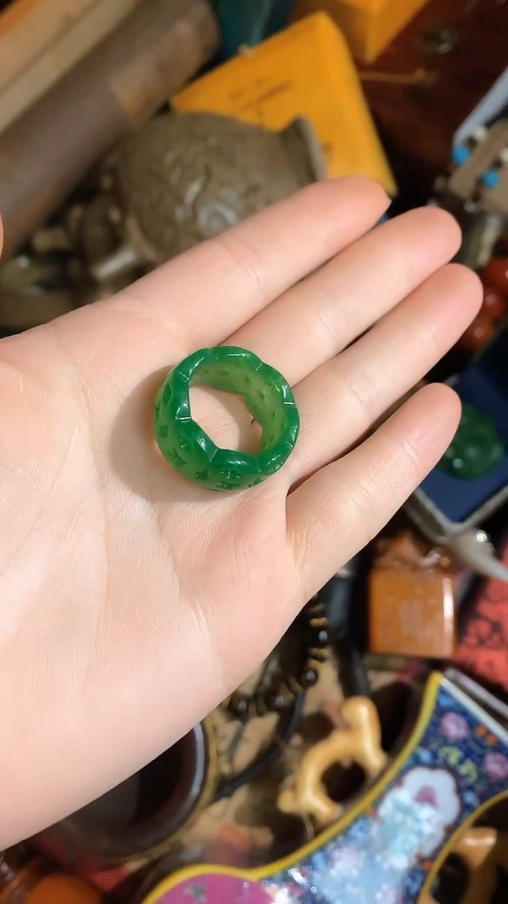 【闪购商品】翡翠戒指未镶嵌德诚精品专属摆件