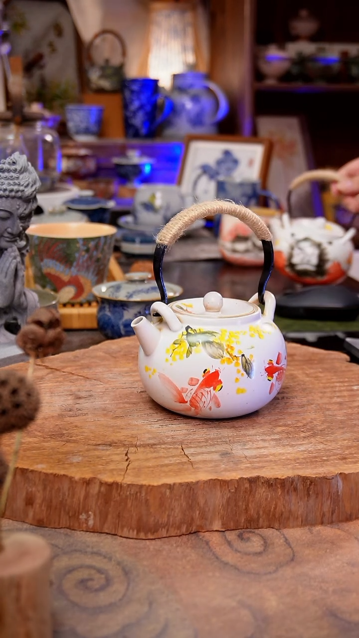 杯子金鱼手工手绘手工手绘