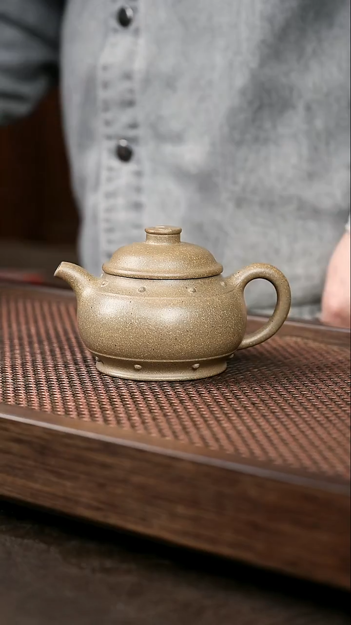 茶壶紫砂?****✨岩中泥八卦壶 大3