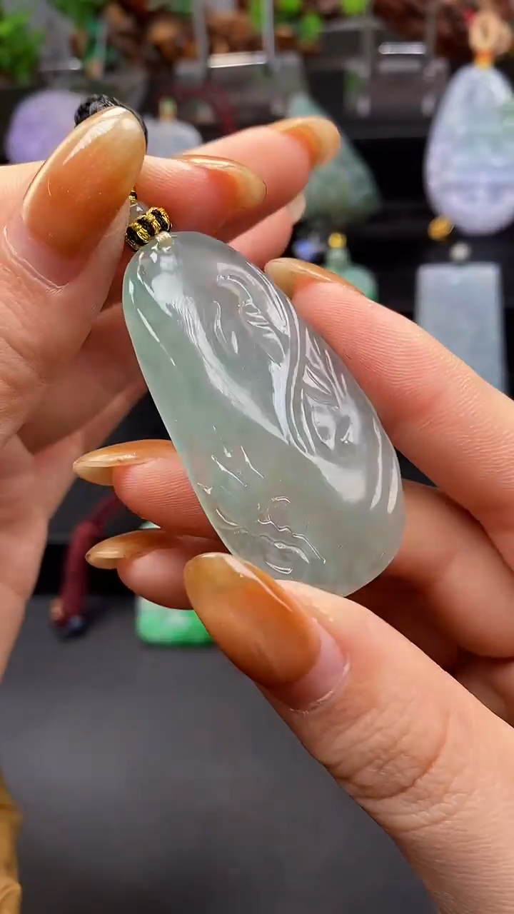 【闪购商品】翡翠颈饰未镶嵌翡翠A货一物一证