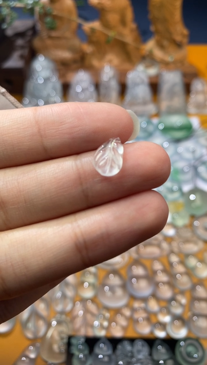 【闪购商品】定制翡翠未镶嵌叶子15.7*7.1*2.1