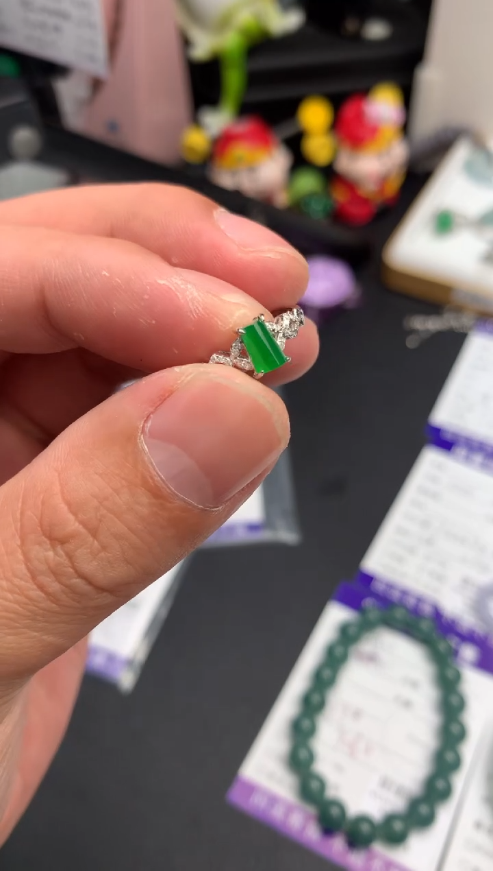 【闪购商品】定制翡翠18K金镶嵌模式推广期24小时鉴赏期