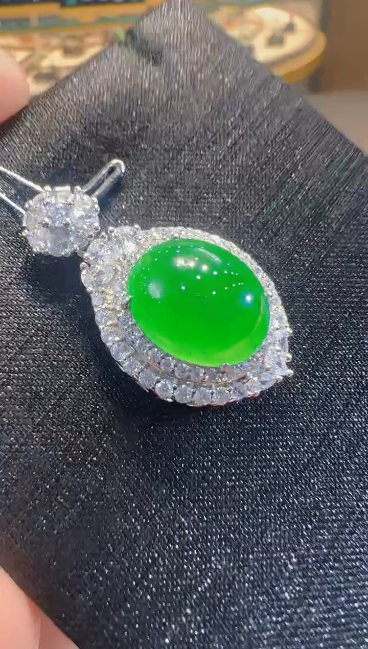 【闪购商品】翡翠吊坠(不含链)银S925镶嵌多样性发货一件