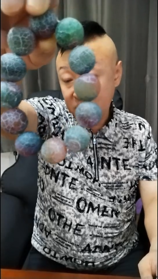 未镶嵌手串玛瑙/玉髓藏雀血手串