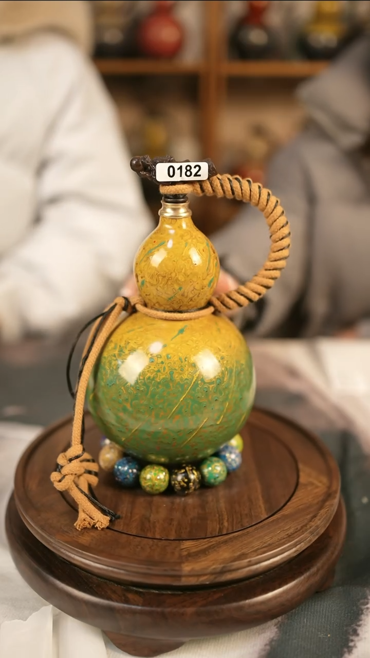 【闪购商品】182精品大漆酒葫芦送网兜漏斗