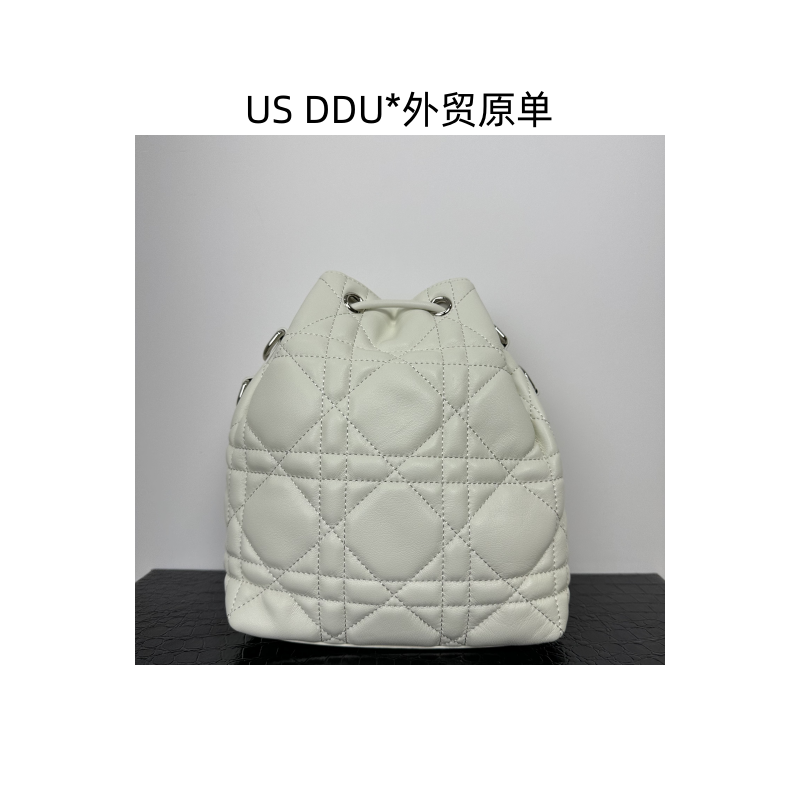 A55 雕白色菱格水桶单肩斜挎女包断货王L88030/H001