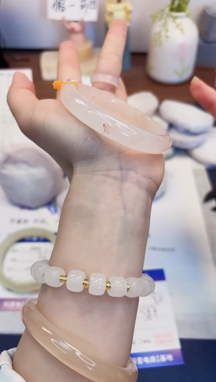 【闪购商品】石英质玉手镯未镶嵌381-财气镯-圈口58