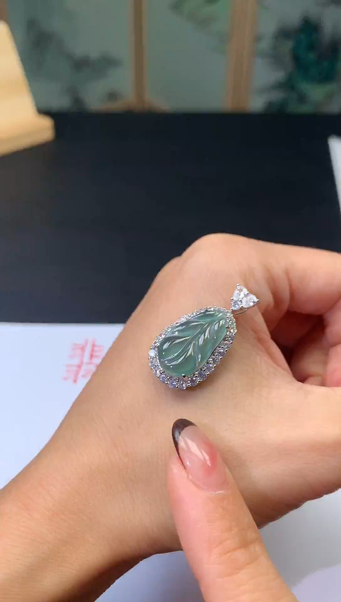 颈饰合金翡翠天然A货翡翠叶子