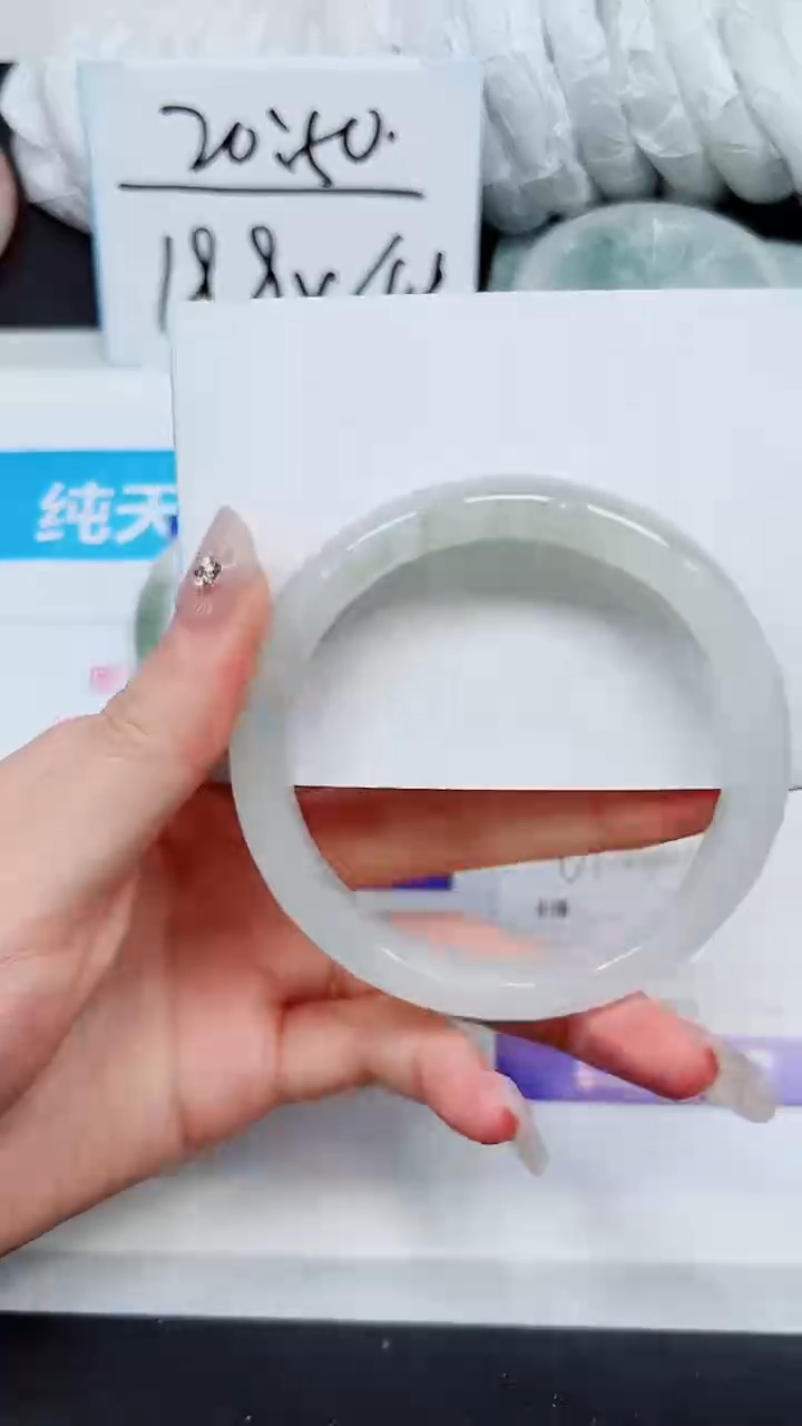 【闪购商品】石英质玉手镯未镶嵌A183-61`62`63`