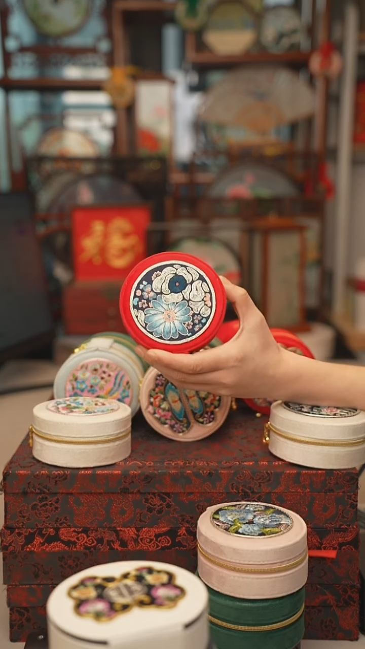 扇子首饰盒 绣花双面非遗