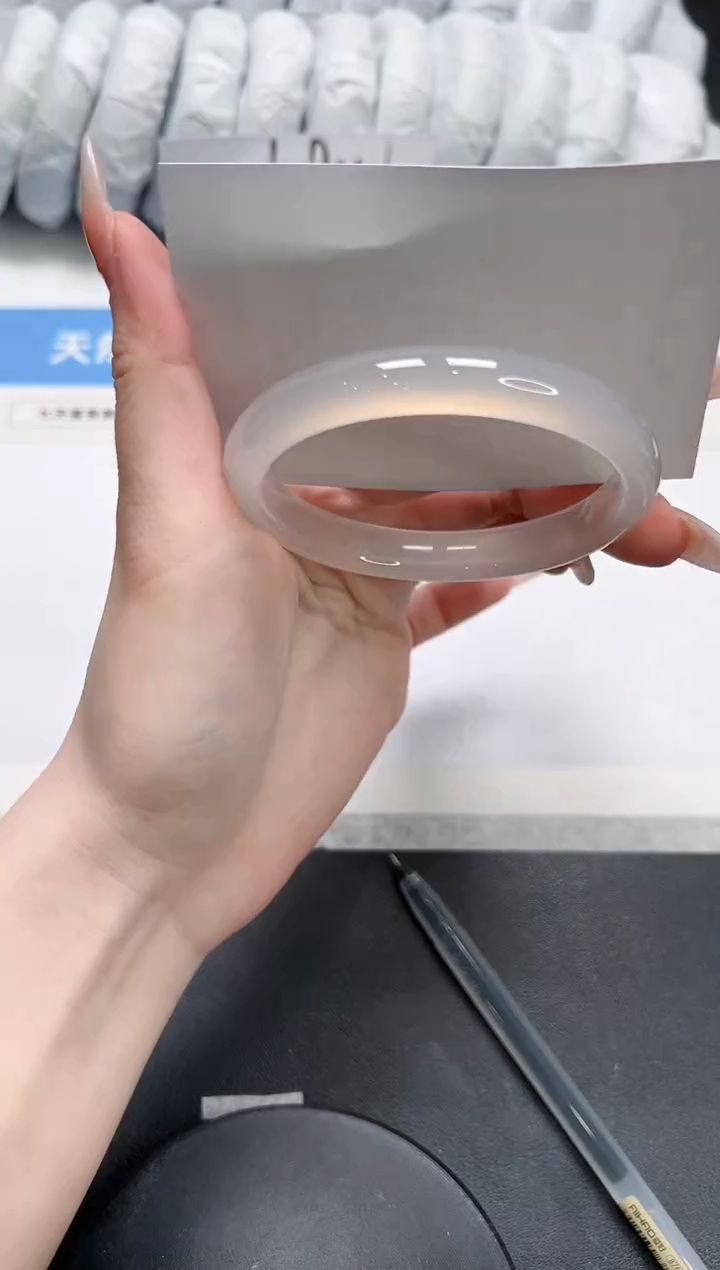 石英质玉未镶嵌手镯311-61荔枝