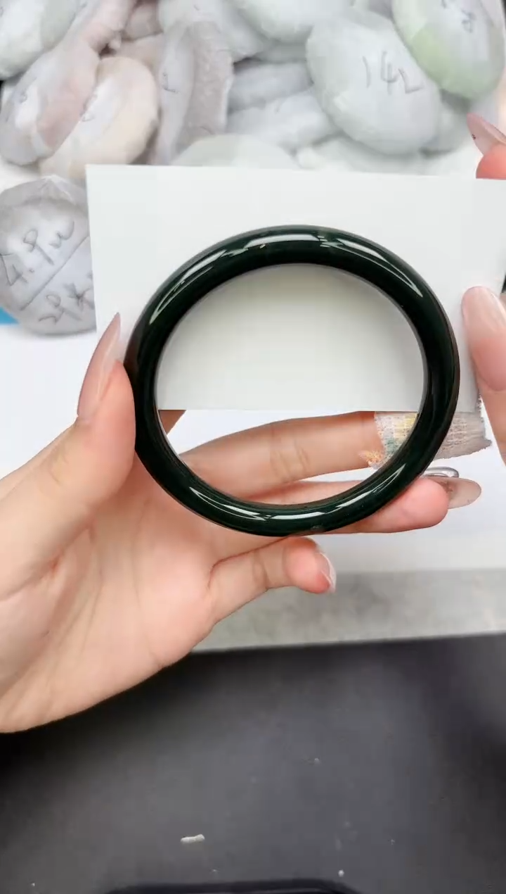 【闪购商品】和田玉手镯未镶嵌226-61.8