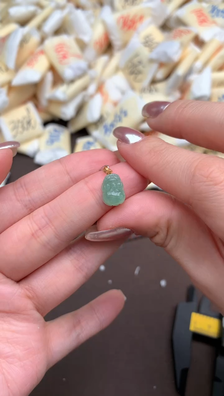 【闪购商品】翡翠挂件18K金镶嵌一
