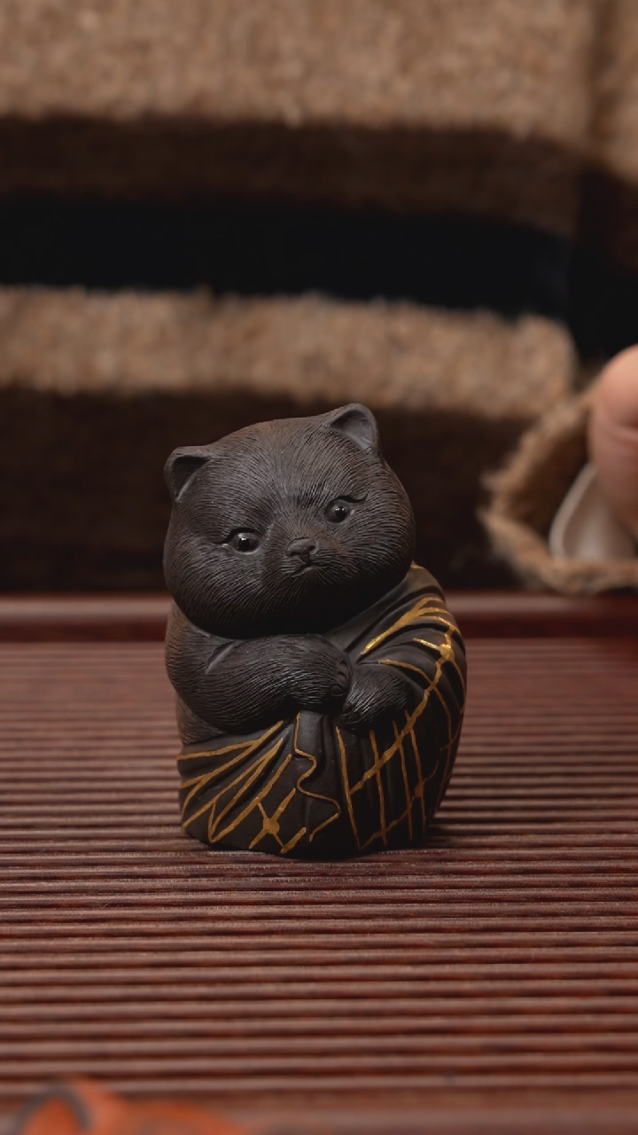 【闪购商品】紫砂茶宠袈裟熊（描金）