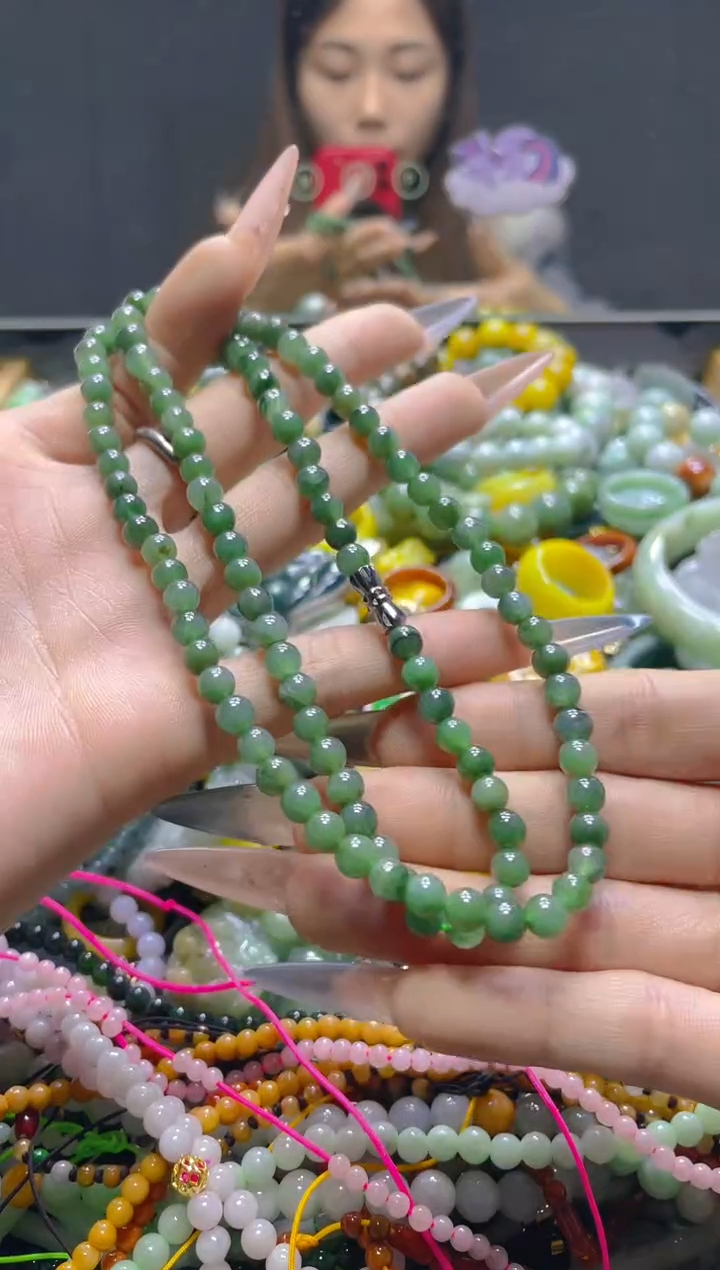 颈饰未镶嵌翡翠5MM