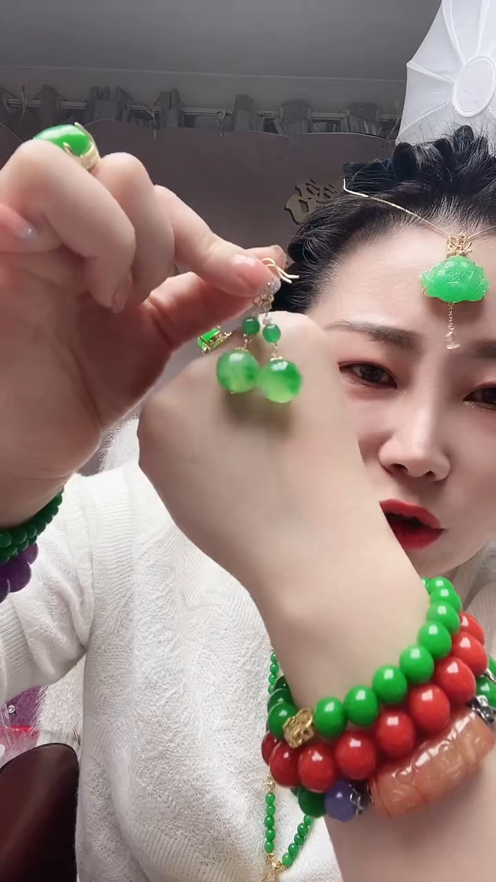 【闪购商品】翡翠耳饰14K金镶嵌X18号