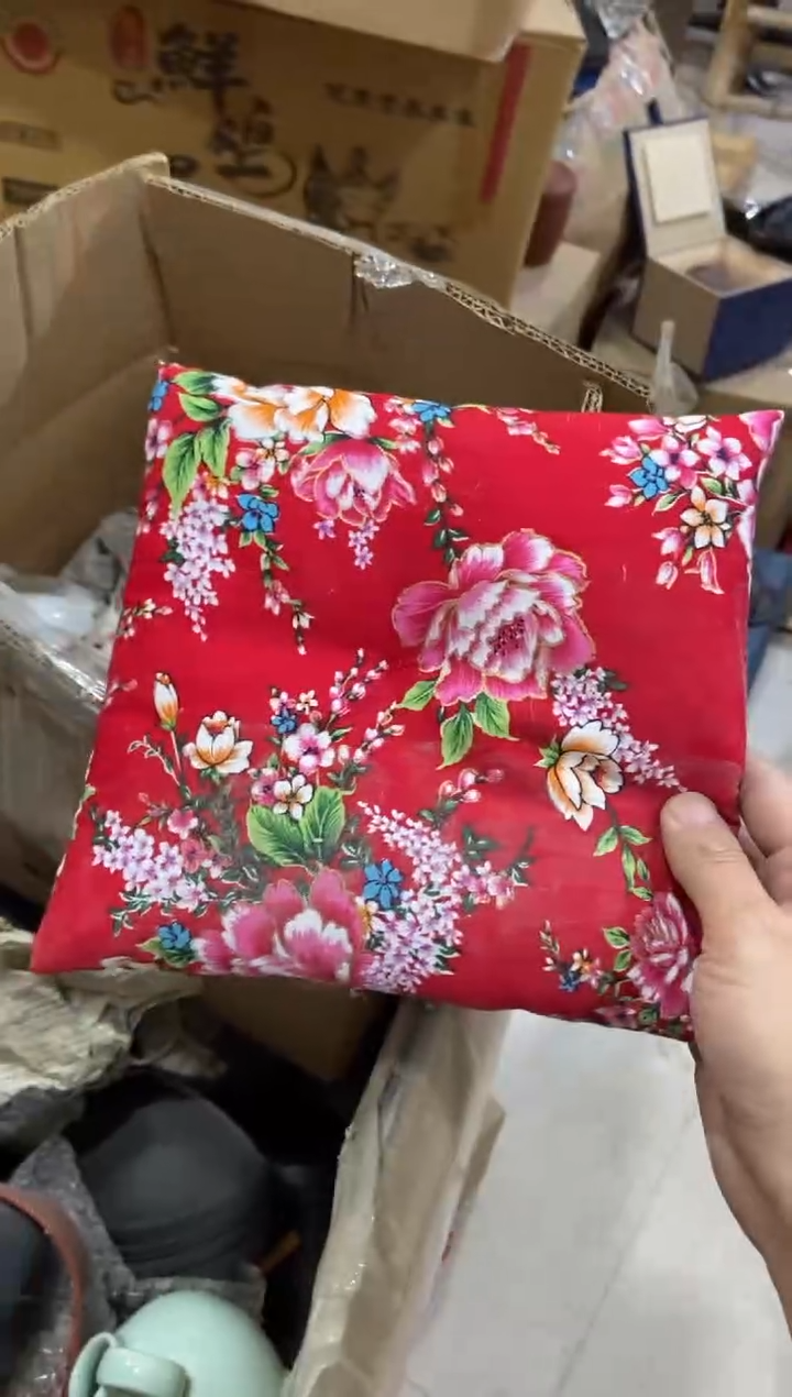 杯无运费险有瑕疵的摄影的产品有使用过的痕迹有点脏介意勿拍